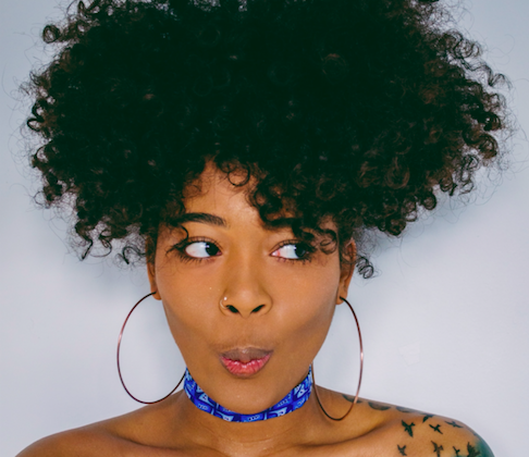 CURLYFEATURE – MEET Alana